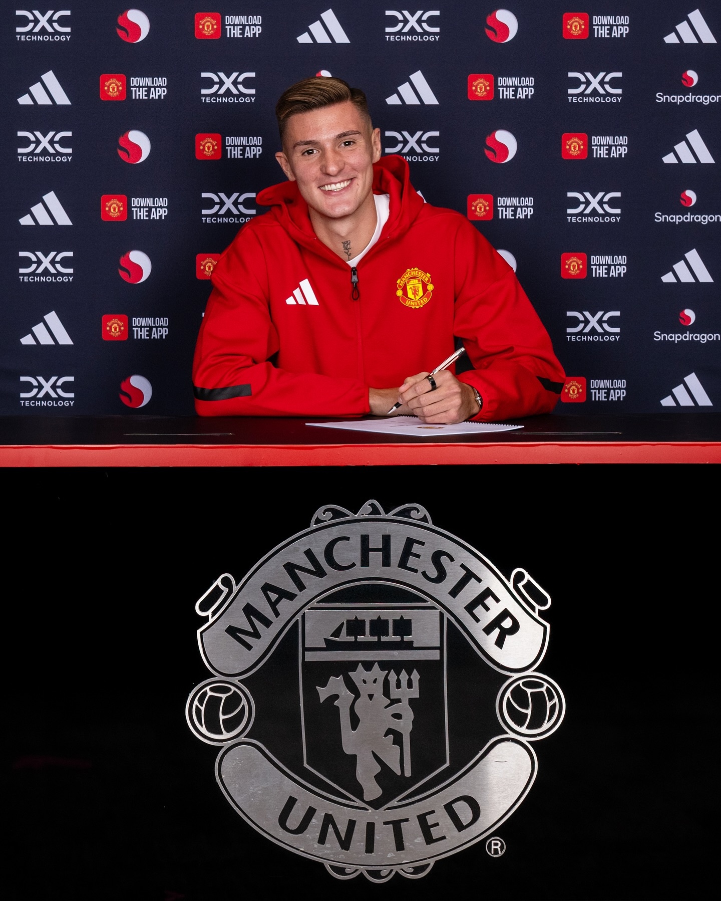 曼联表示塞斯科的薪资没有超过纽卡，纽卡对此表示不同意见_极尽体育